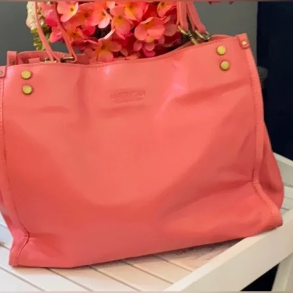 American Leather Co. Lenox Triple Entry Satchel! Preowned! - Picture 1 of 7